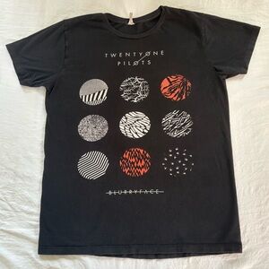 Adult Men’s XL Twenty One Pilots “Blurryface” Graphic Tee (unisex fit)